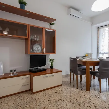 A Casa Di Enza By Wonderful Italy Apartman