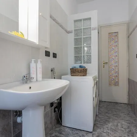 公寓 A Casa Di Enza By Wonderful Italy